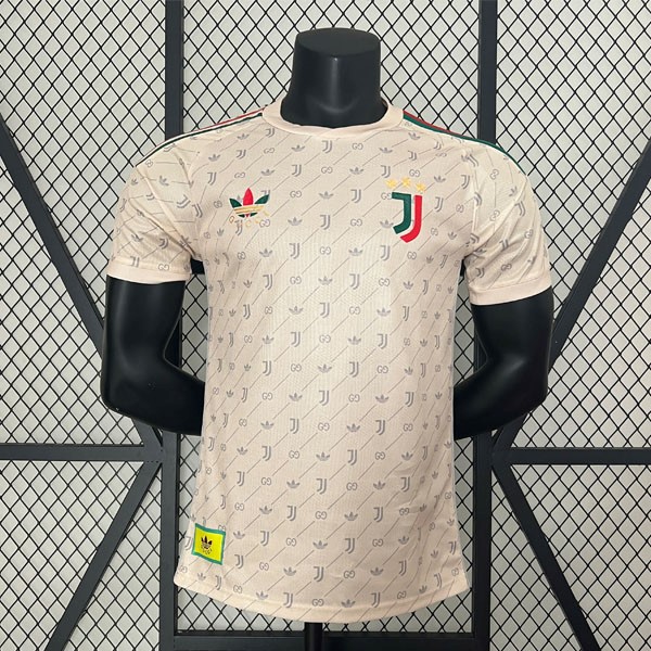 Thailand Trikot Juventus co-branded version 2024-25